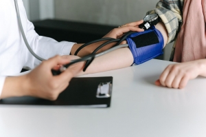 Maintaining Healthy Blood Pressure Effortlessly: Lifestyle Tips and Tricks